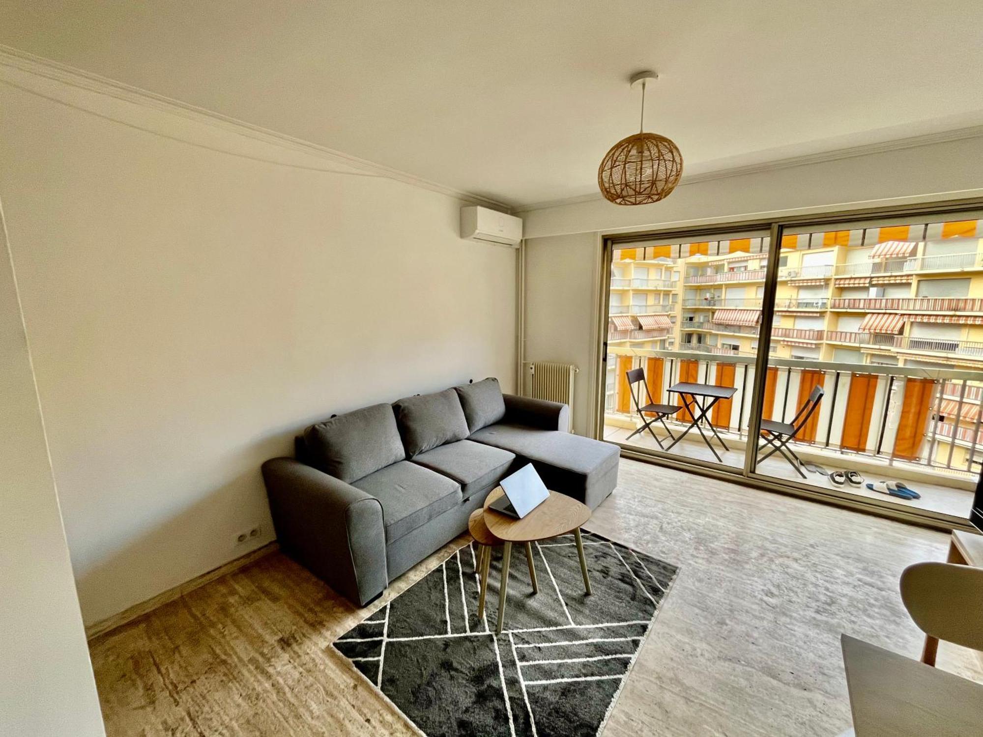 Le Borrigo Pick Up Airport Apartment Menton Luaran gambar