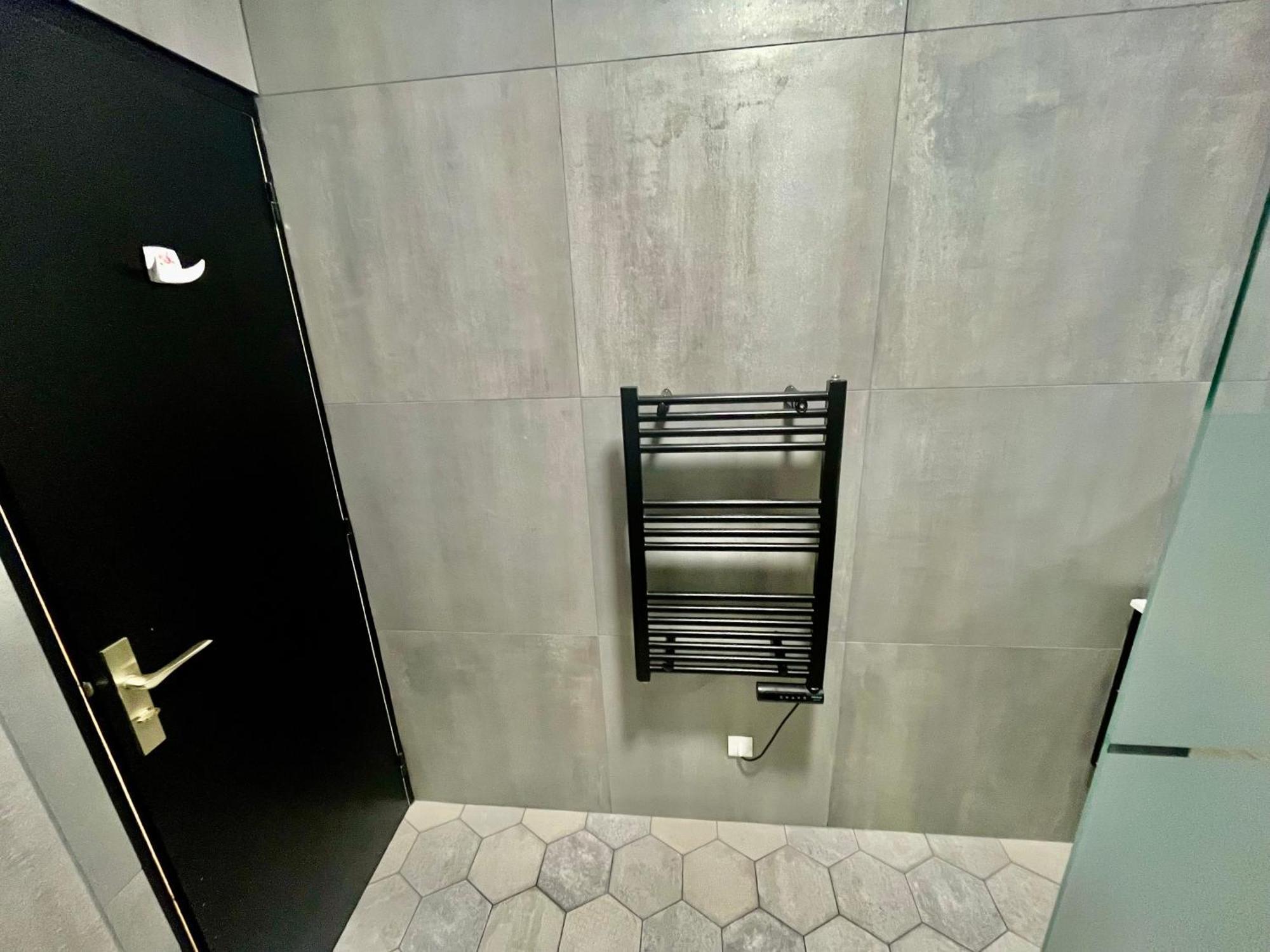 Le Borrigo Pick Up Airport Apartment Menton Luaran gambar
